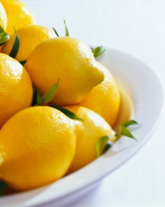 how-to-sick-proof-your-body-stay-healthy-Lemons
