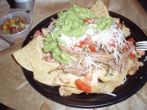 healthy-meal-ideas-from-americas-fast-food-restaurants-beef-nachos