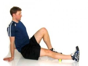 how-to-fix-tight-muscles-with-mobility-stretching-roll-calf